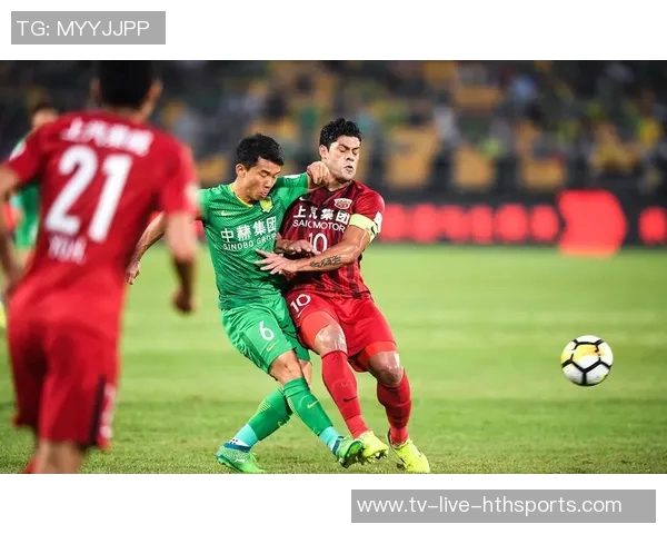 河南队凭李提香乌龙球领先浙江后防线三人染黄局势紧张