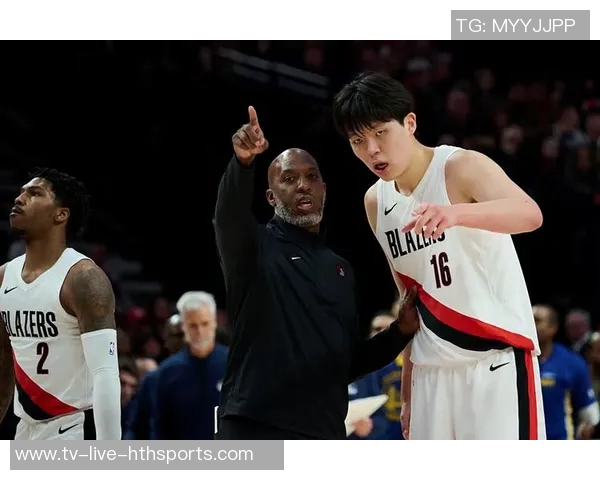 比卢普斯呼吁球队共同分担战术压力让瀚森更轻松应对比赛挑战